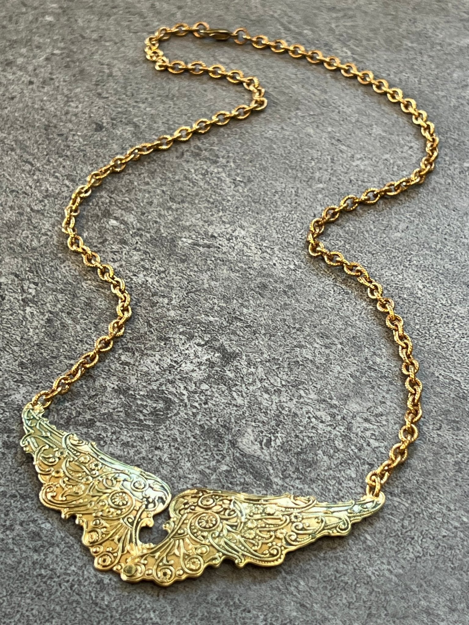 Mythical Wing R Pack - 12pcs - WH - Vintaj Live Shop