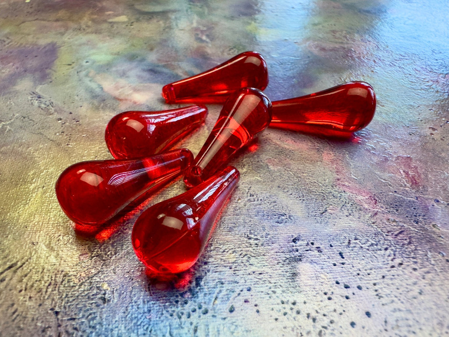 6 pcs, 25mm Red Lucite Drop - BULK UP - Vintaj Design - 1/22/25 - Vintaj Live Shop
