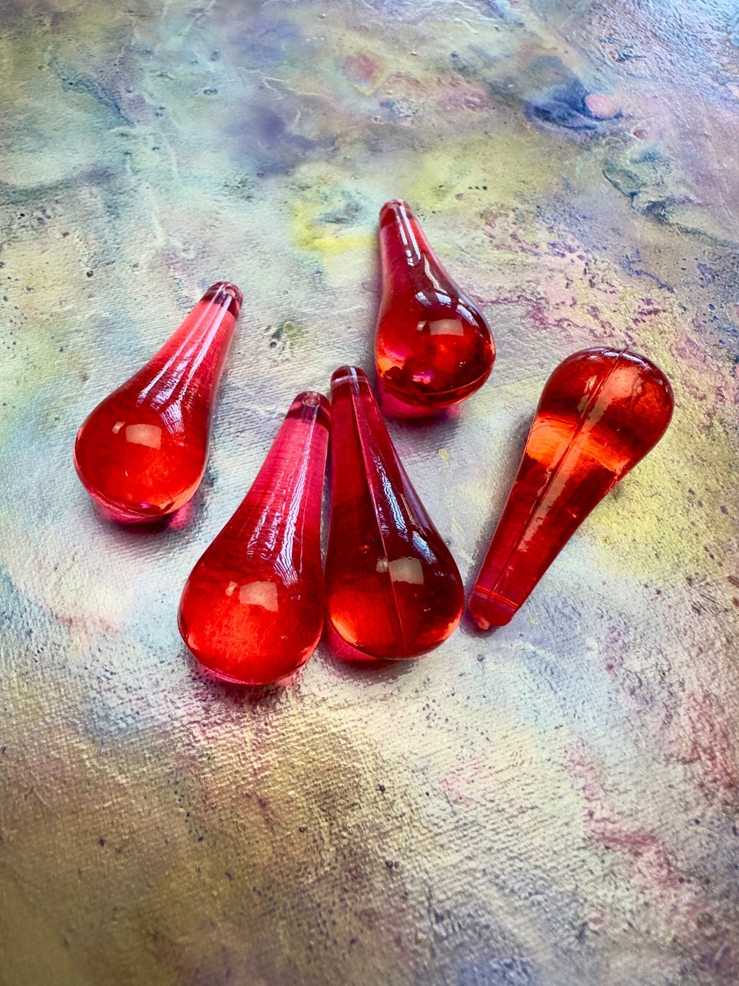 5 pcs, 35mm Coral Lucite Drop - BULK UP - Vintaj Design - 1/22/25 - Vintaj Live Shop