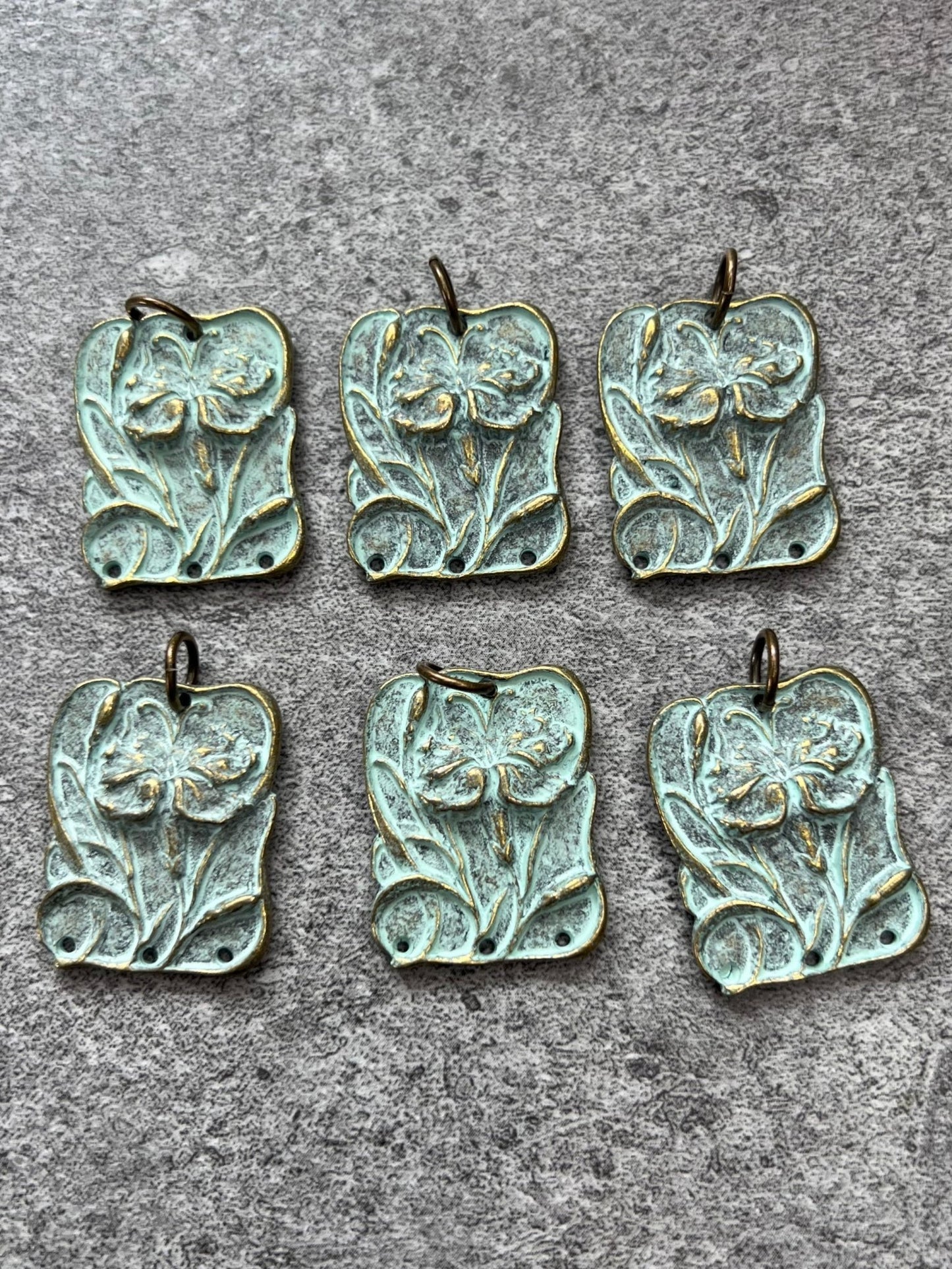 Nouveau Lillies Pack - WH - Vintaj Live Shop
