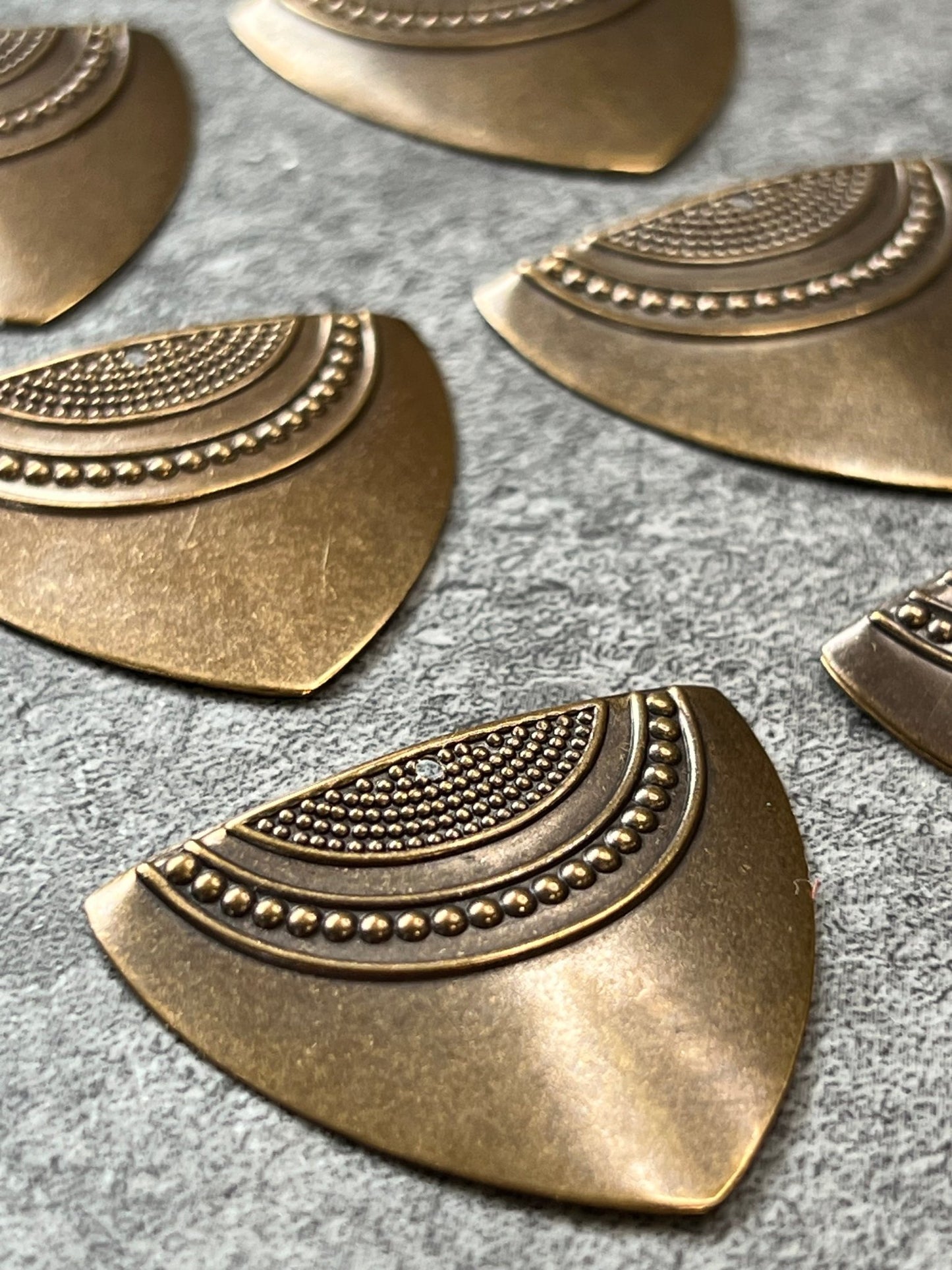 Pendant Pack - 8pcs - WH - Vintaj Live Shop