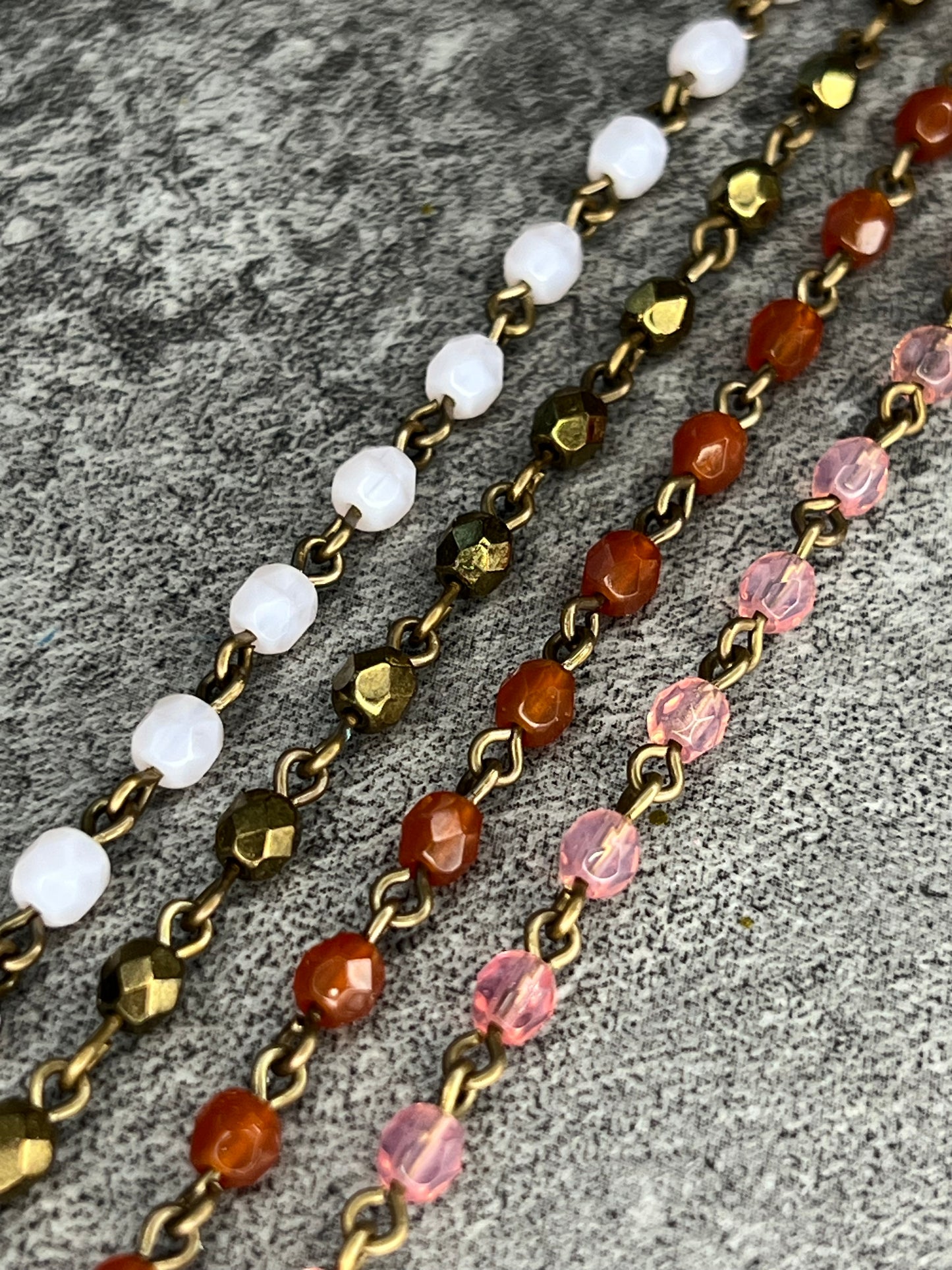 Chain Pack - Beaded - (3) 8"