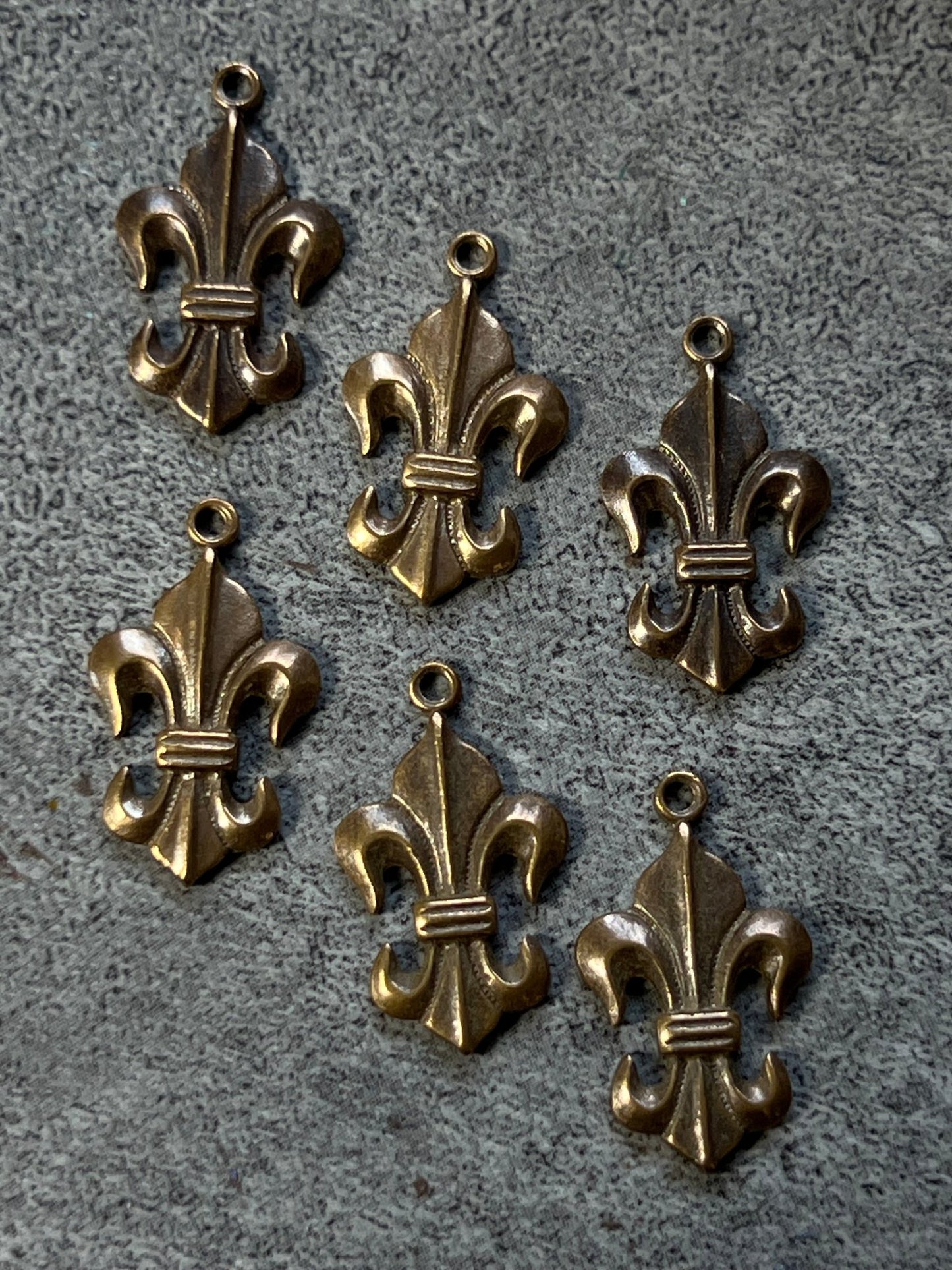 Fleur Pack - 10pcs - WH - Vintaj Live Shop