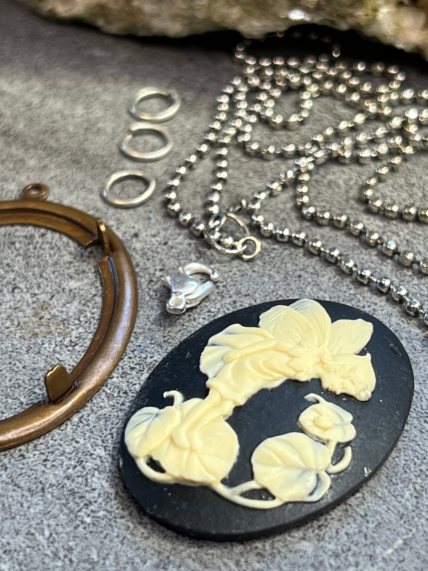 Necklace Kit - 7pcs