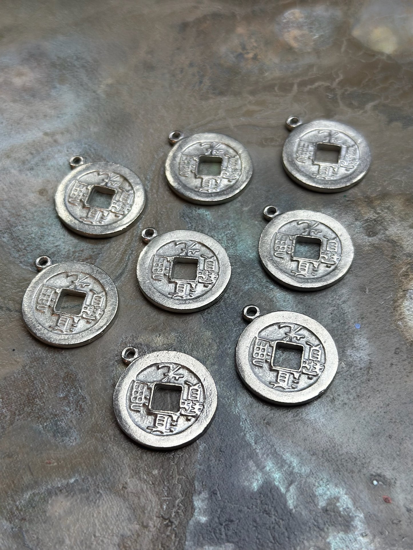 8 Pcs Coin Pendant - BULK UP - Vintaj Design - 1/8/25