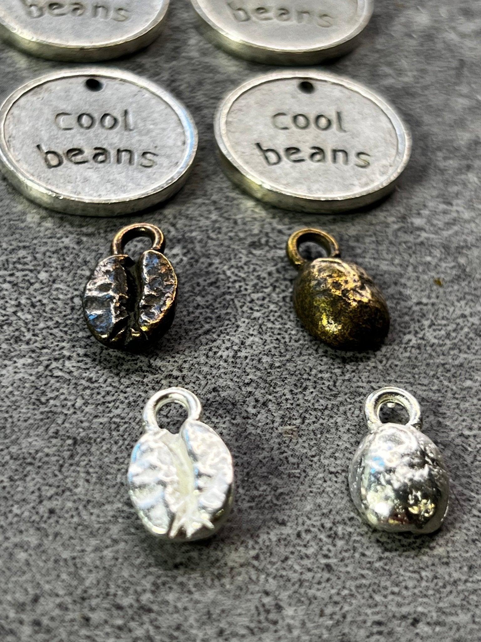 Cool Coffee Beans Pack - 12pcs - Vintaj Live Shop