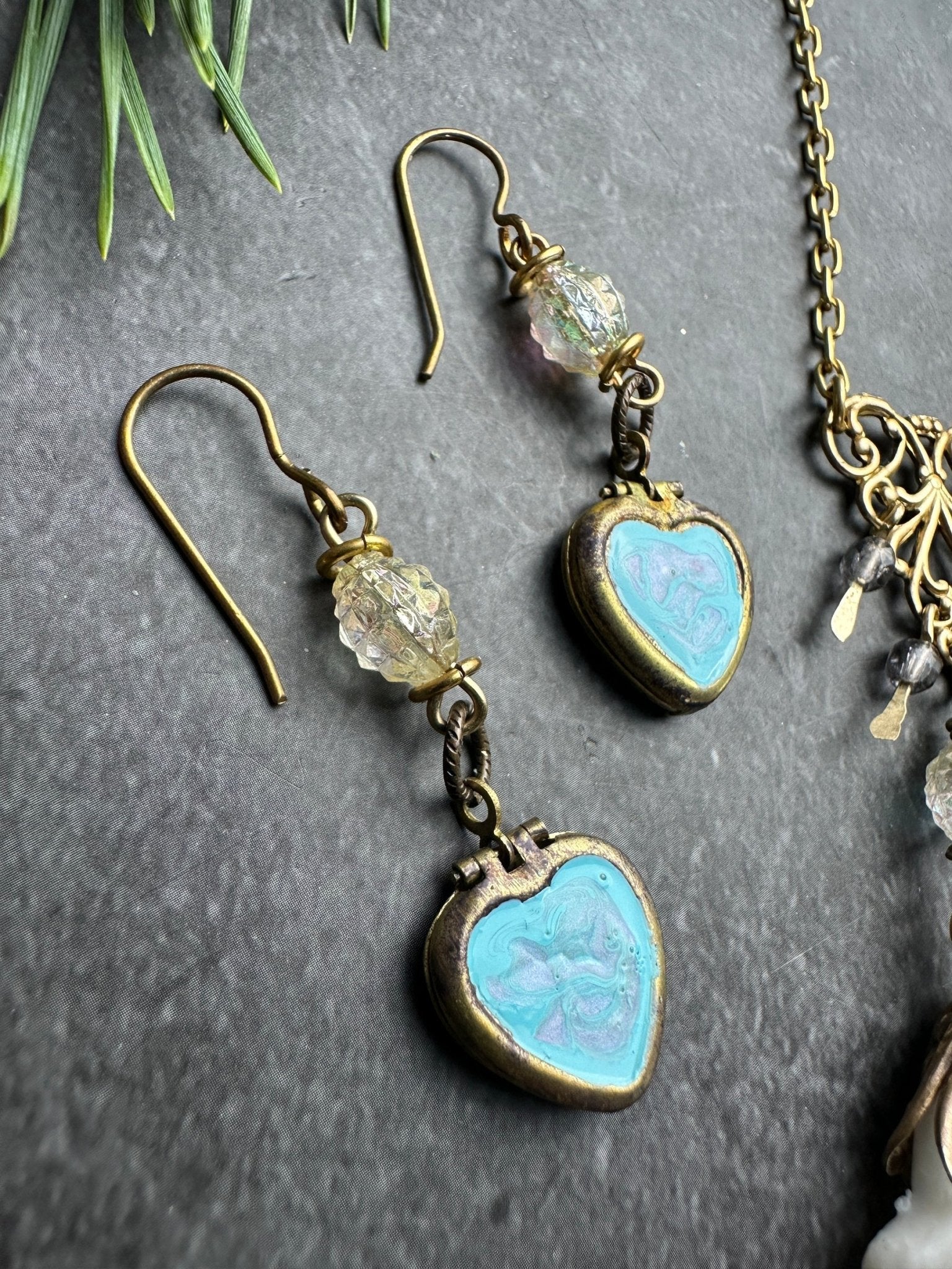 Heart Locket Pack - 12pcs - Vintaj Live Shop