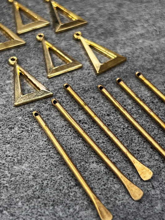 Triangle Paddle SAMPLER - 20pcs - Vintaj Live Shop