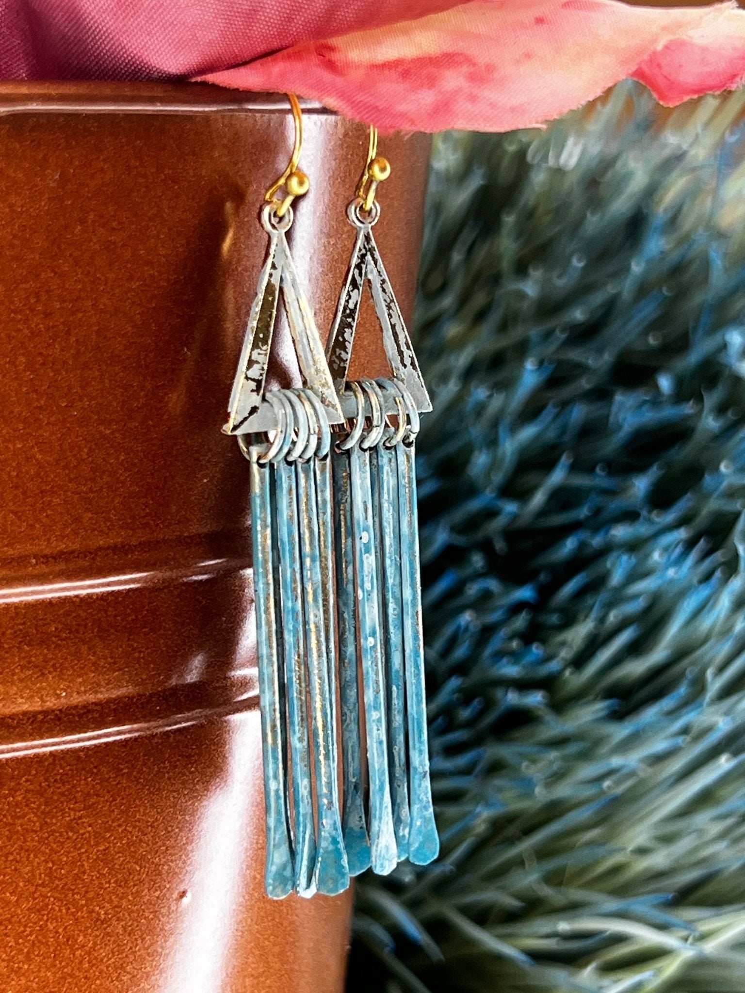 Triangle Paddle SAMPLER - 20pcs - Vintaj Live Shop