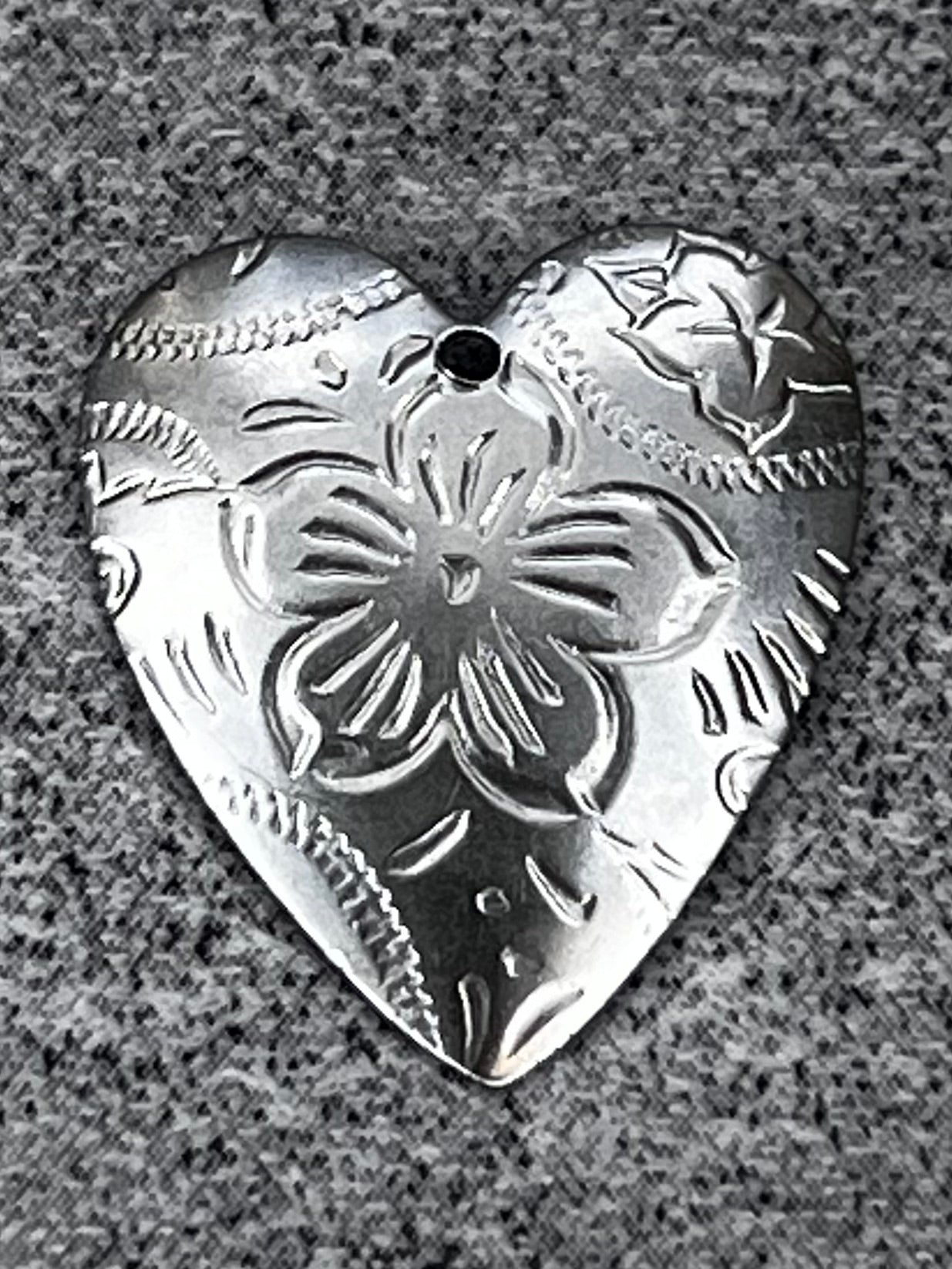 Heart Pack - 12pcs - Vintaj Live Shop