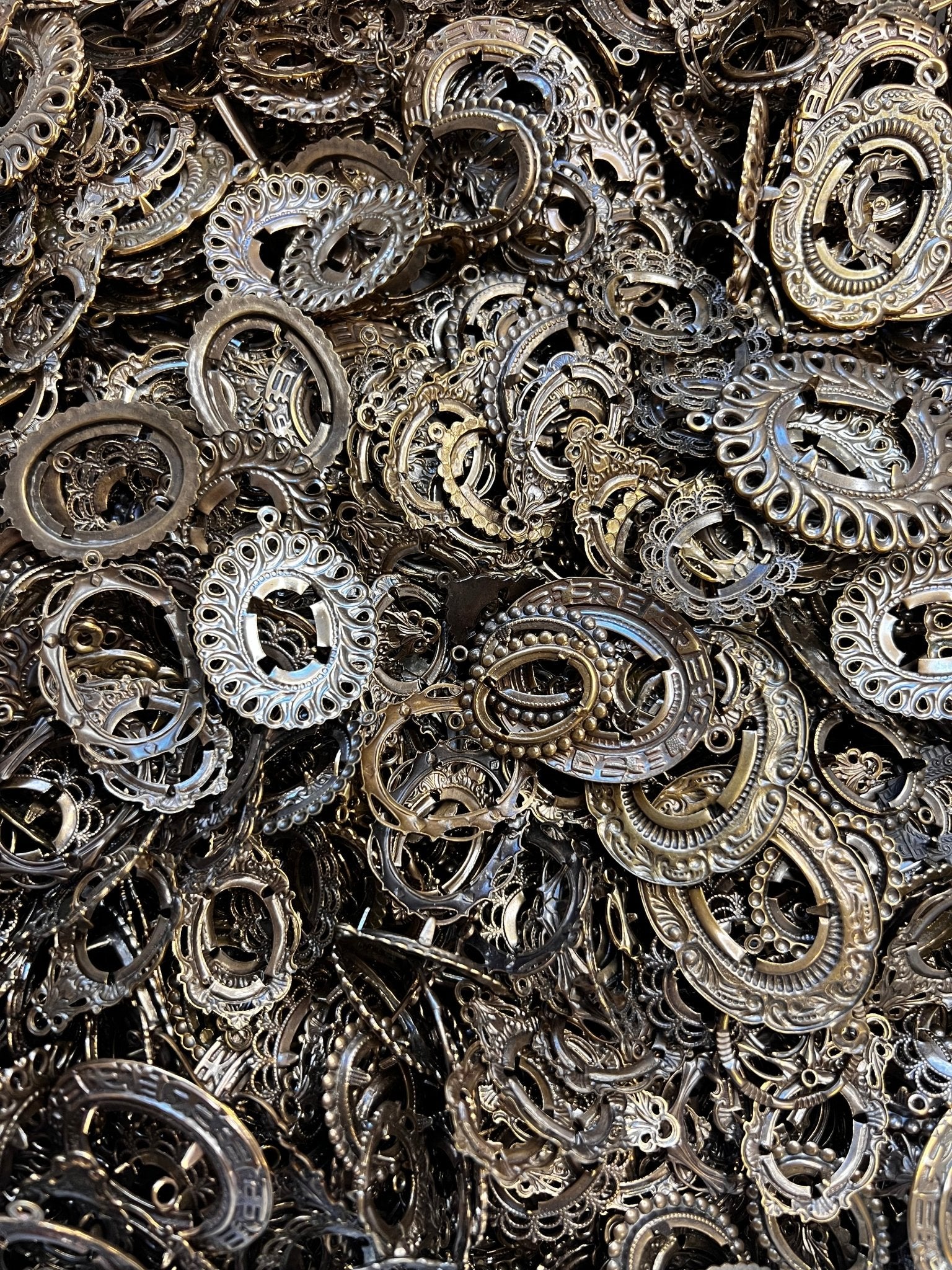 Mystery Pack - Settings - 12pcs - Vintaj Live Shop