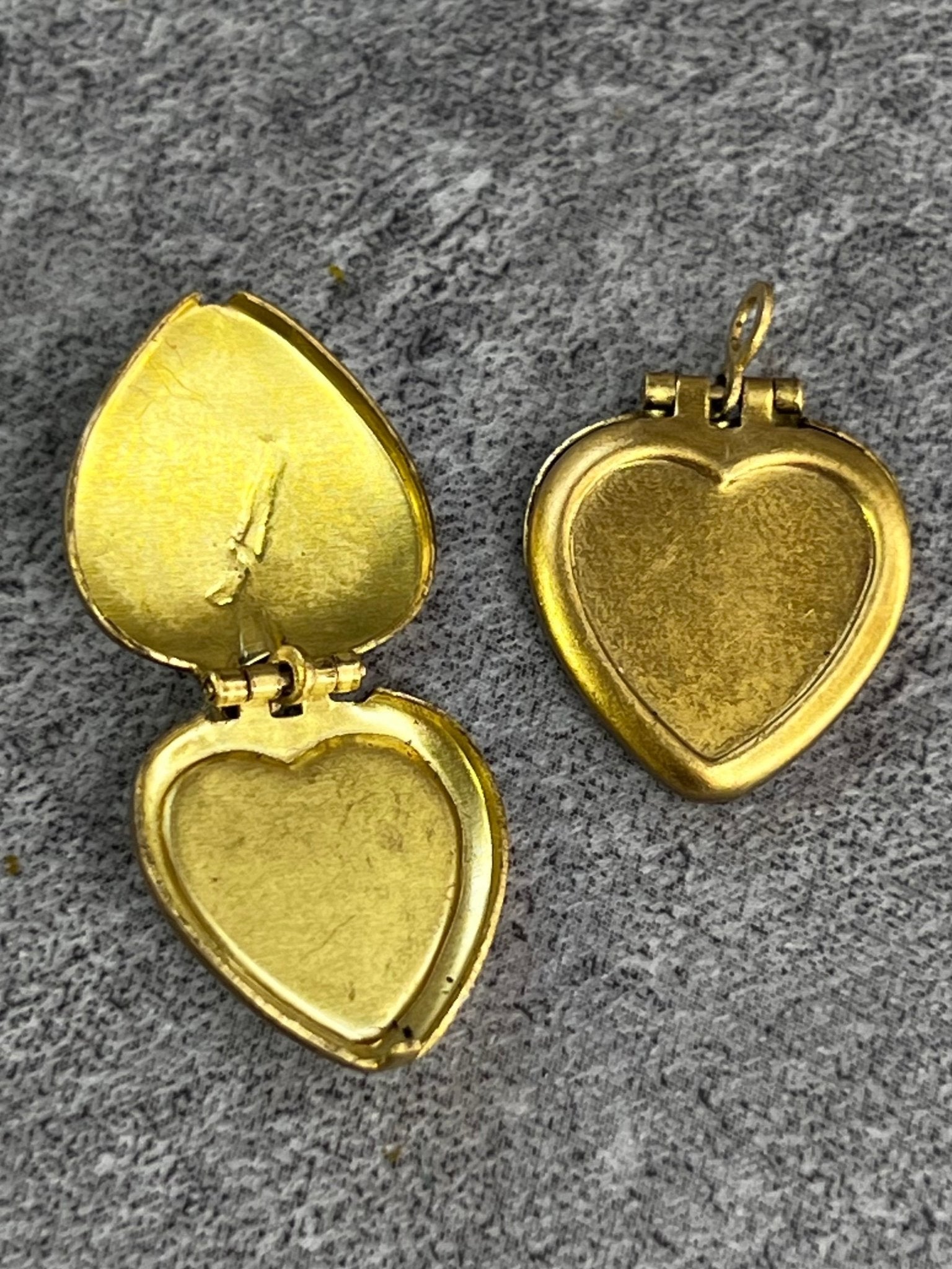 Heart Locket Pack - 12pcs - Vintaj Live Shop