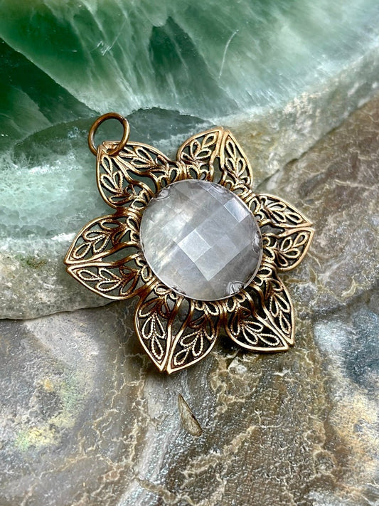 White Lotus - Whispering Lotus Pendant Kit - Vintaj Design - 4/30/2025 - Vintaj Live Shop