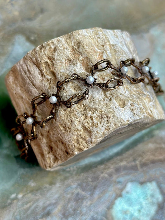 White Lotus - Moonlace Bracelet Kit - Vintaj Design - 4/30/2025 - Vintaj Live Shop