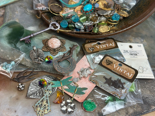 OAK 05 - One Of A Kind Curated Lot - Vintaj Design - 4/30/2025 - Vintaj Live Shop