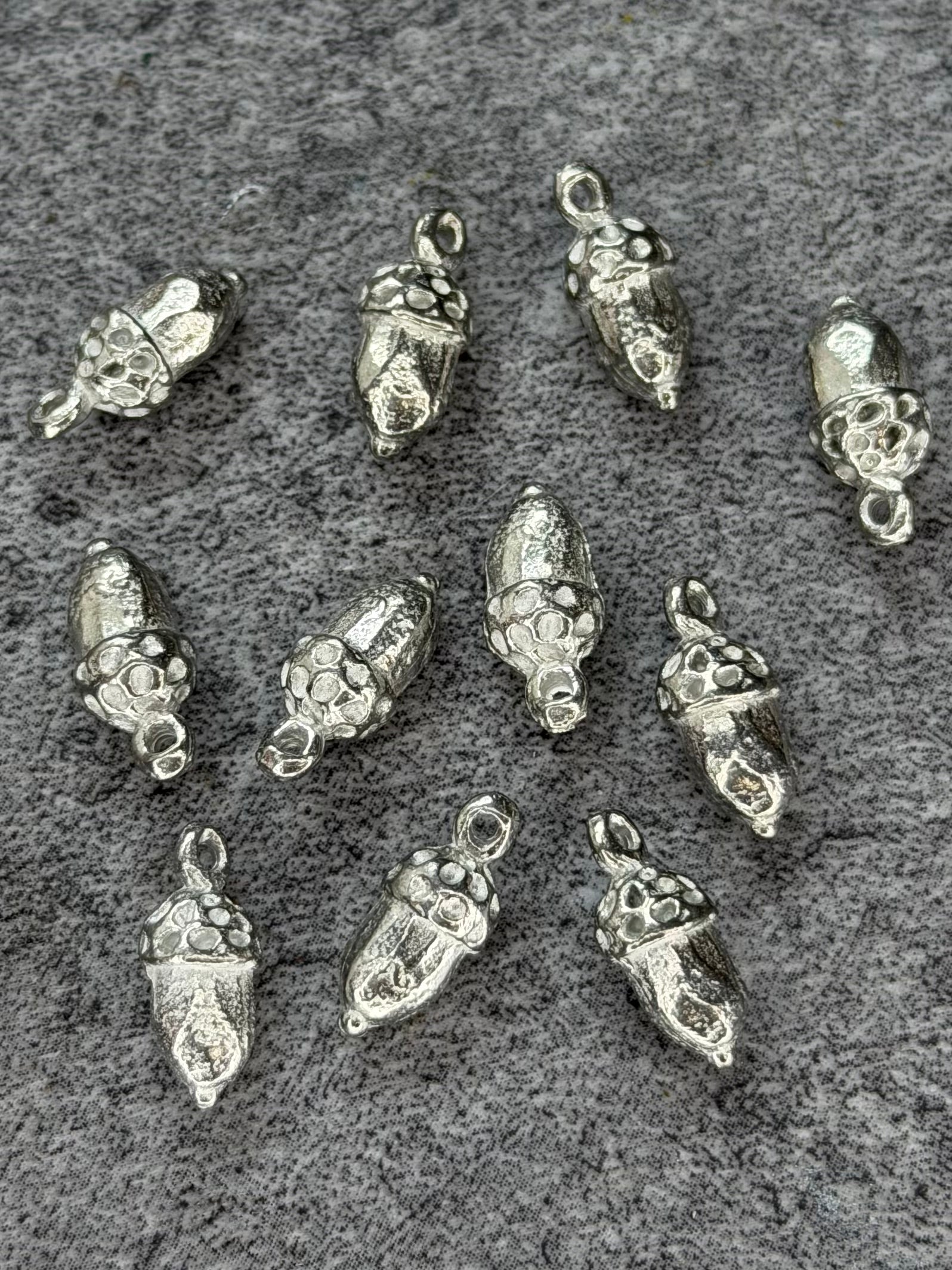 Acorn Pack - 18pcs - Vintaj Live Shop