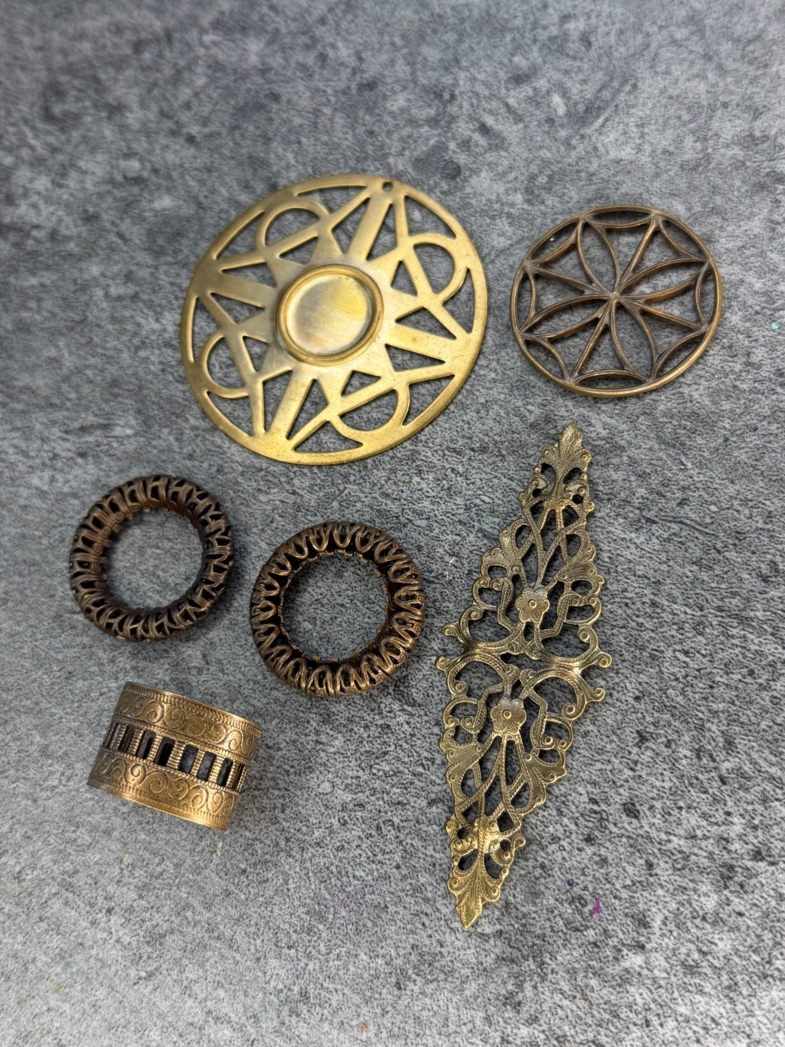 Unique Filigree Pack - 6pcs (WH SPECIAL) - Vintaj Live Shop