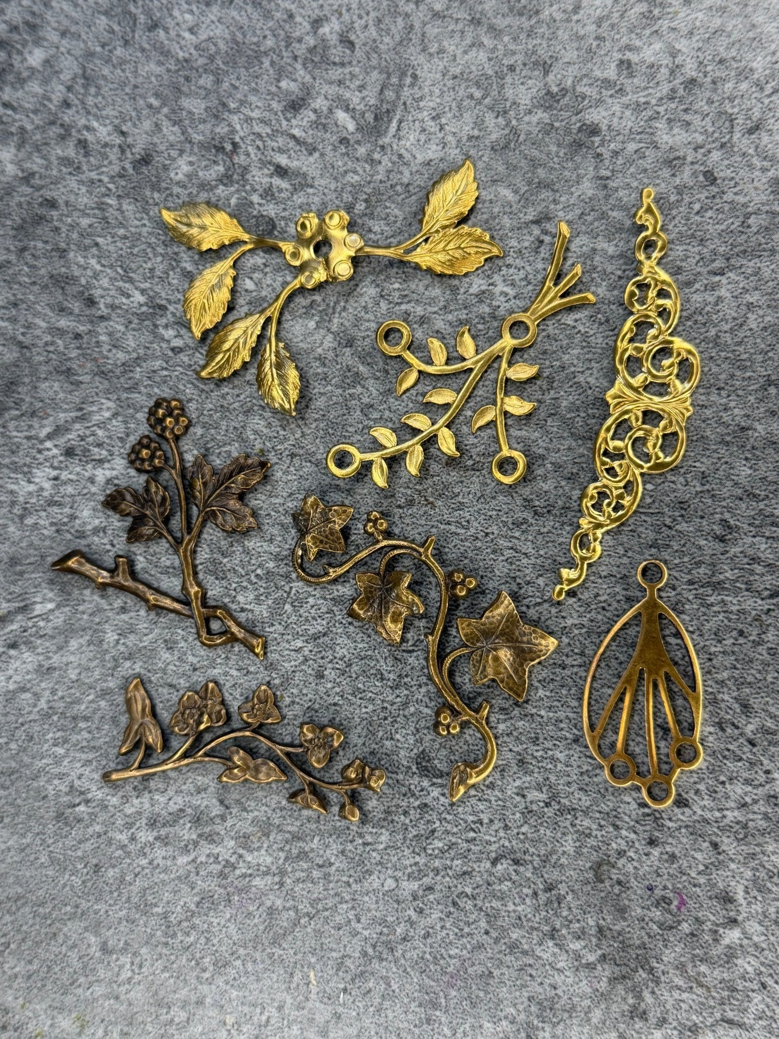 Unique Filigree Pack - 7pcs (WH SPECIAL) - Vintaj Live Shop