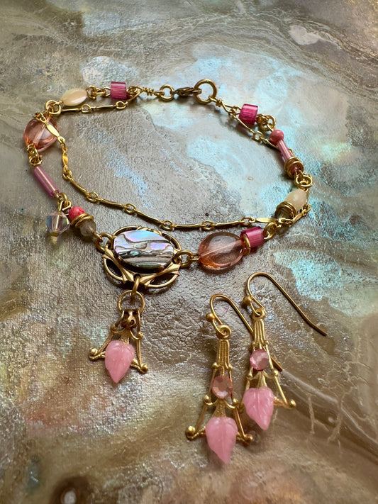 Petal Blush - Fairy Folly Collection - Bracelet Earrings Kit - Vintaj Design - 5/14/2025 - Vintaj Live Shop