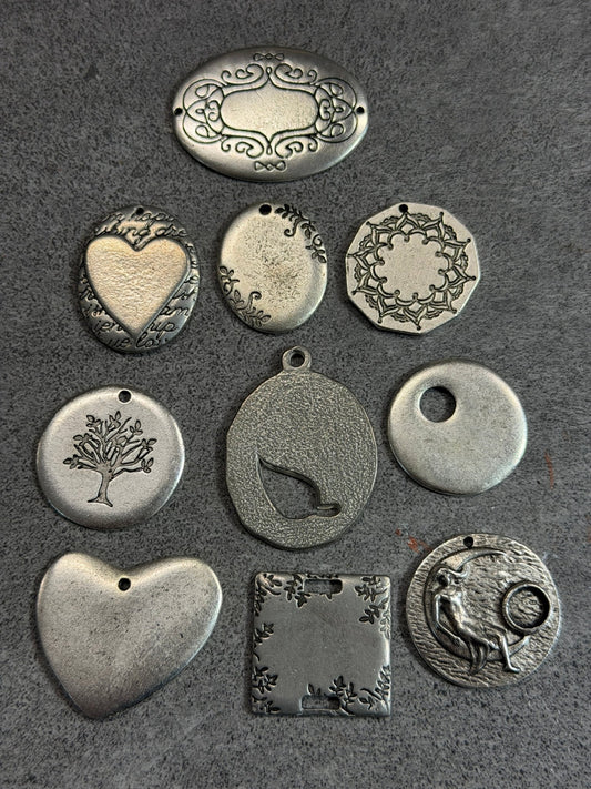 Lot 15 Two Dollar Day Special - 10pcs - Vintaj Live Shop