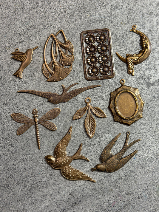 Lot 18 Two Dollar Day Special - 10pcs