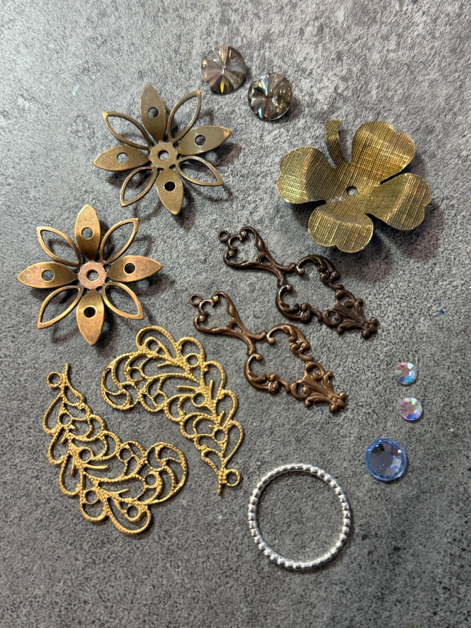 Necklace & Earring SAMPLER - 13pcs - Vintaj Live Shop