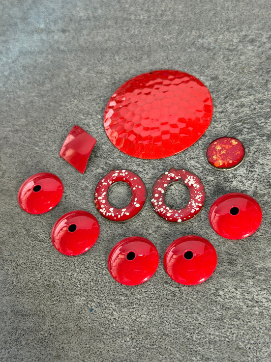 #18 Enameled Pack