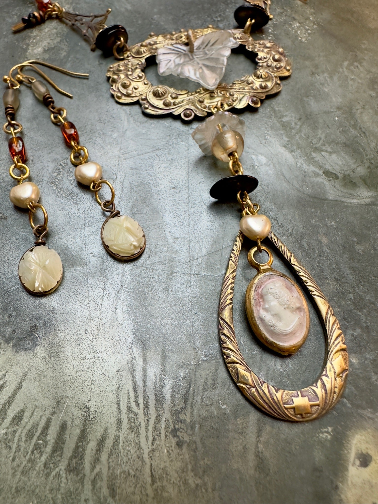 Heirloom Treasure Necklace Earrings Kit - Vintaj Design - 12/30/24 - Vintaj Live Shop