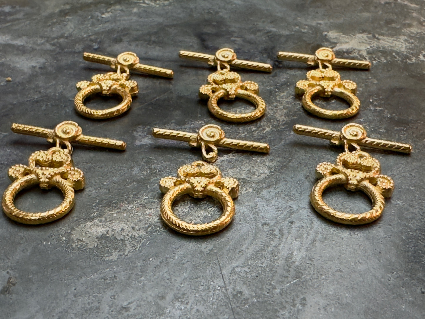 12 pcs (6 sets) Ornate Toggle Clasp - BULK UP - Vintaj Design - 12/30/24