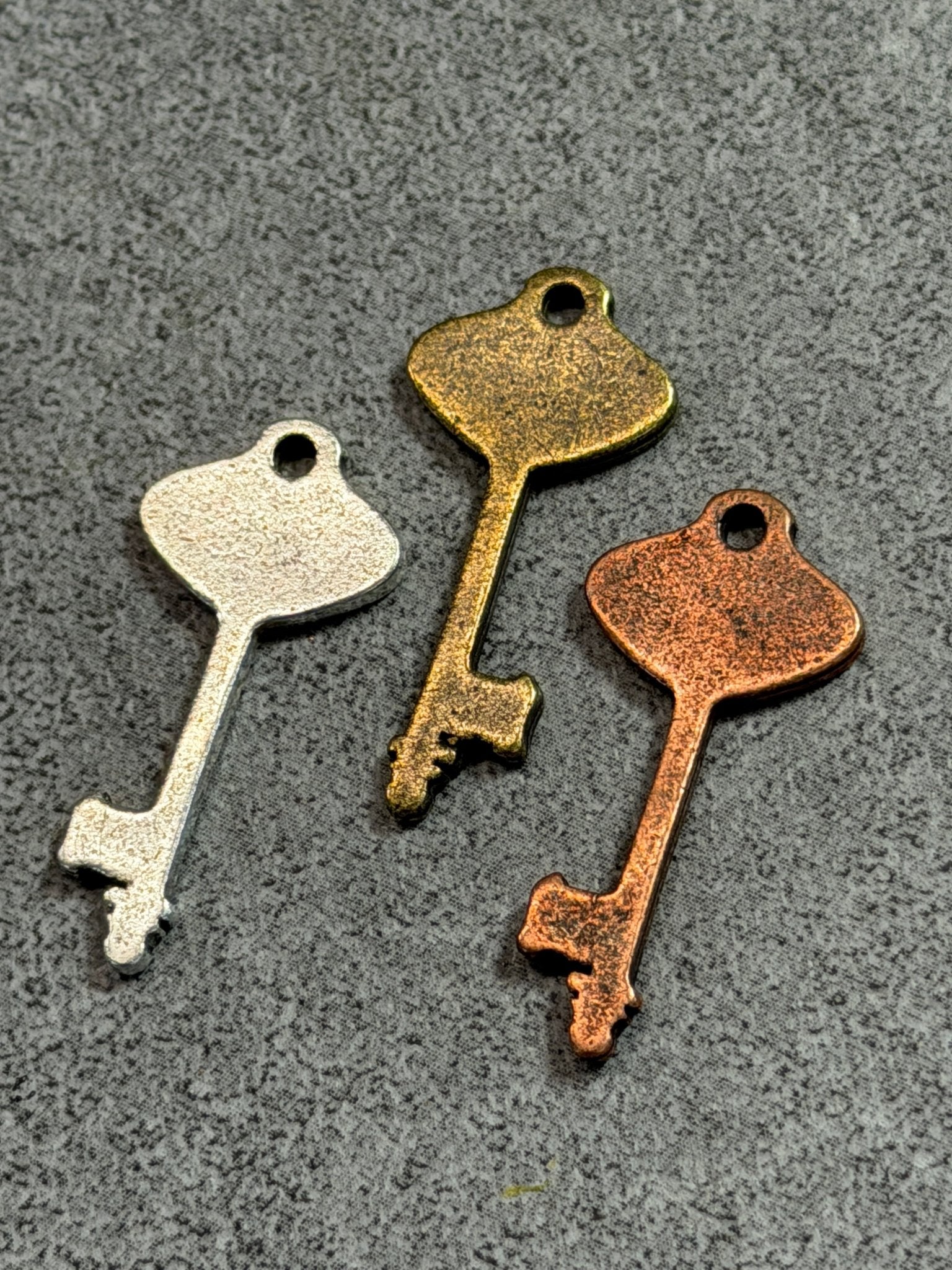 Simple Key Pack - 12pcs - Vintaj Live Shop