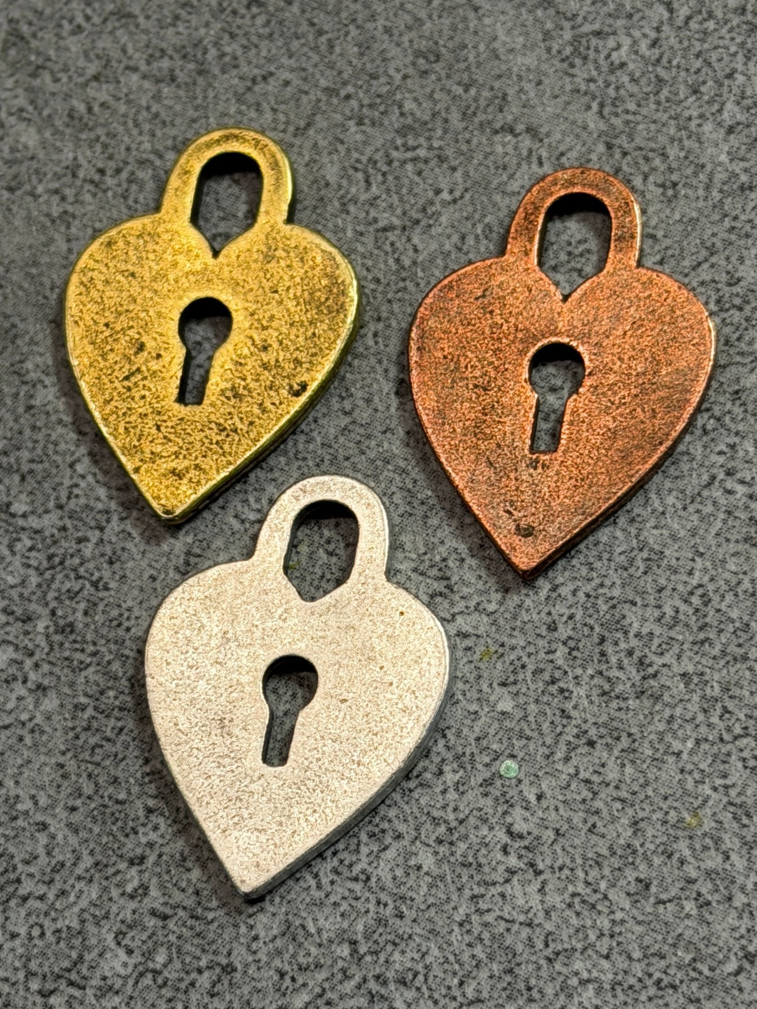 Heart Lock Pack - 12pcs - Vintaj Live Shop