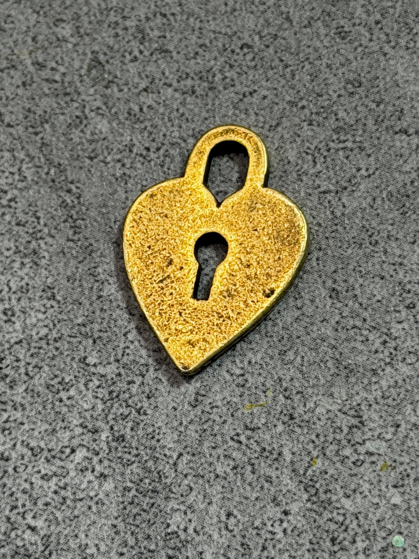 Heart Lock Pack - 12pcs - Vintaj Live Shop