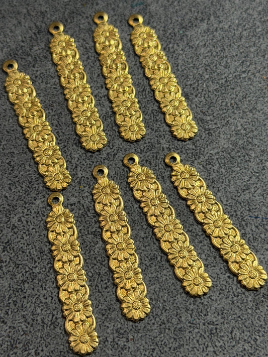 Daisy Row Pack - 14pcs - Vintaj Live Shop