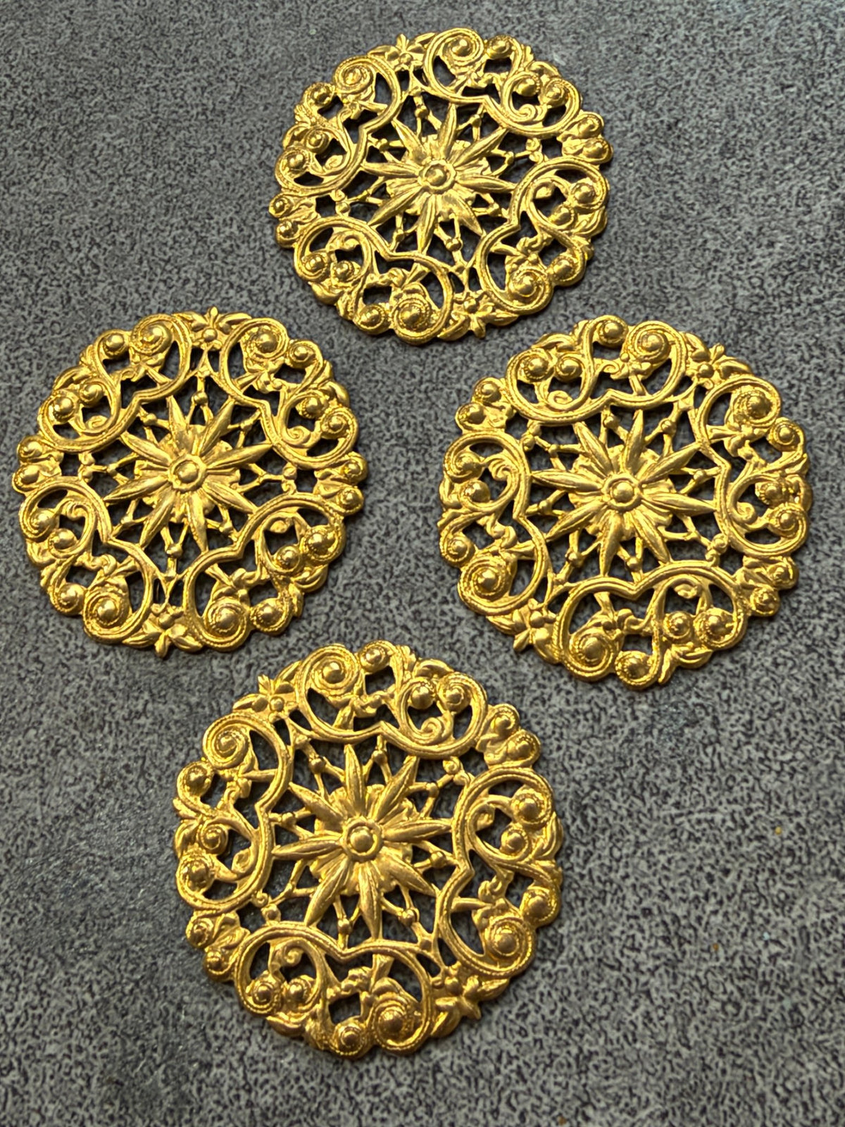 Sunburst Rosette Filigree Pack -4pcs - Vintaj Live Shop