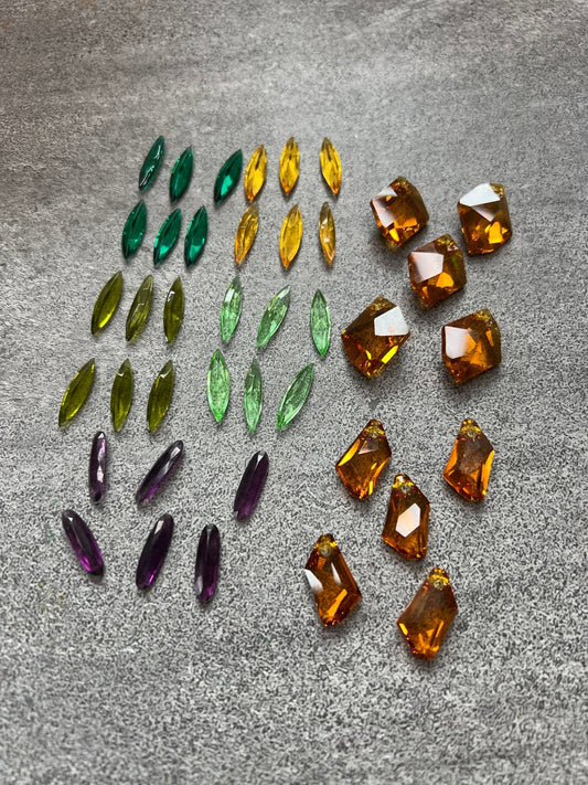 Crystal Pack - 40pcs - WH - Vintaj Live Shop