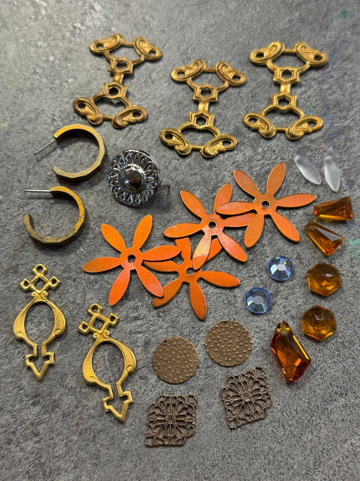 Renaissance Faire Ultimate SAMPLER - 43pcs - Vintaj Live Shop