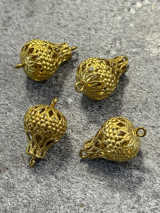 Filigree Lantern Bead Pack - 5pcs
