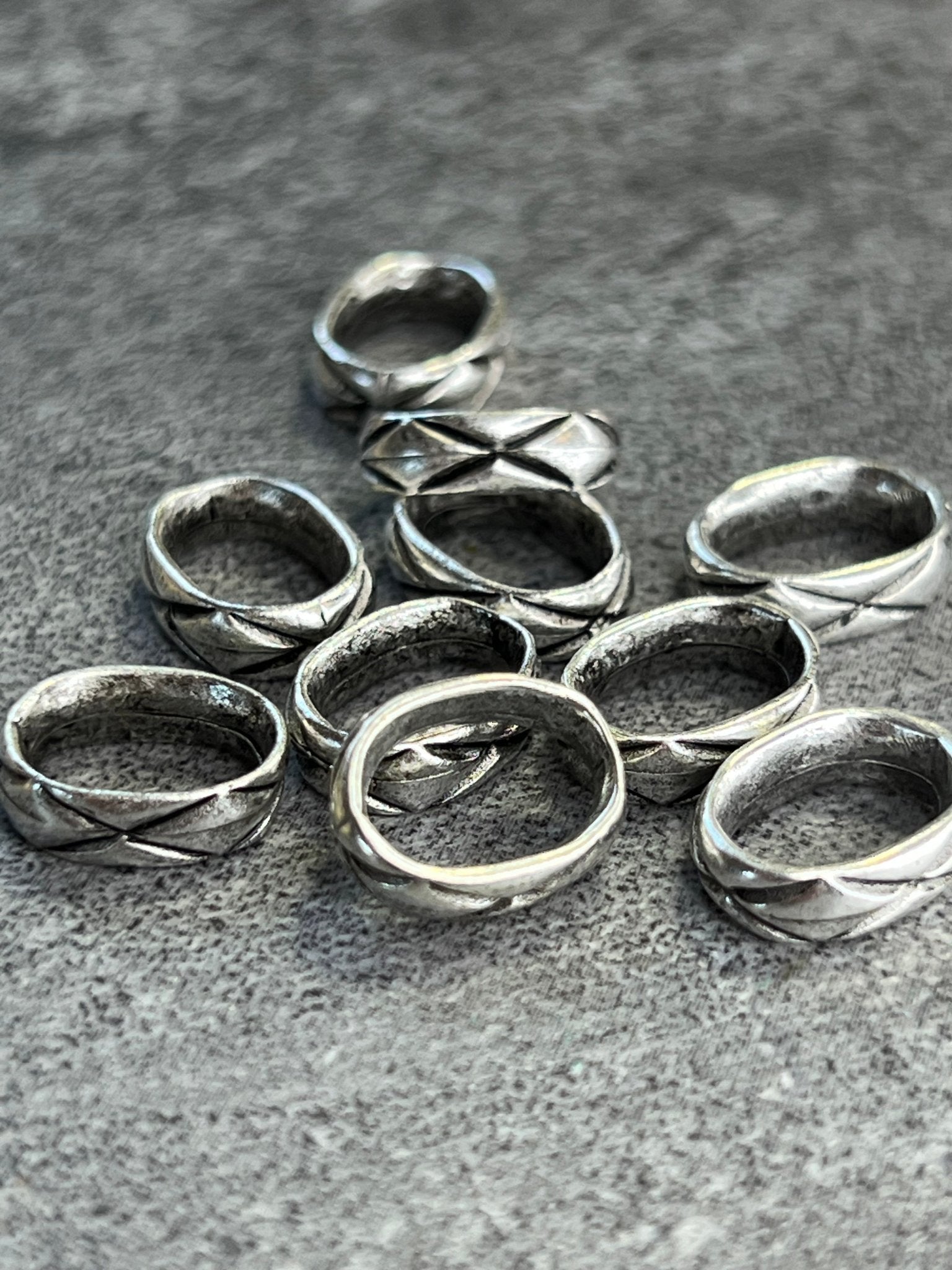 Ring 'CLOSED' Pack - 10pcs - Vintaj Live Shop
