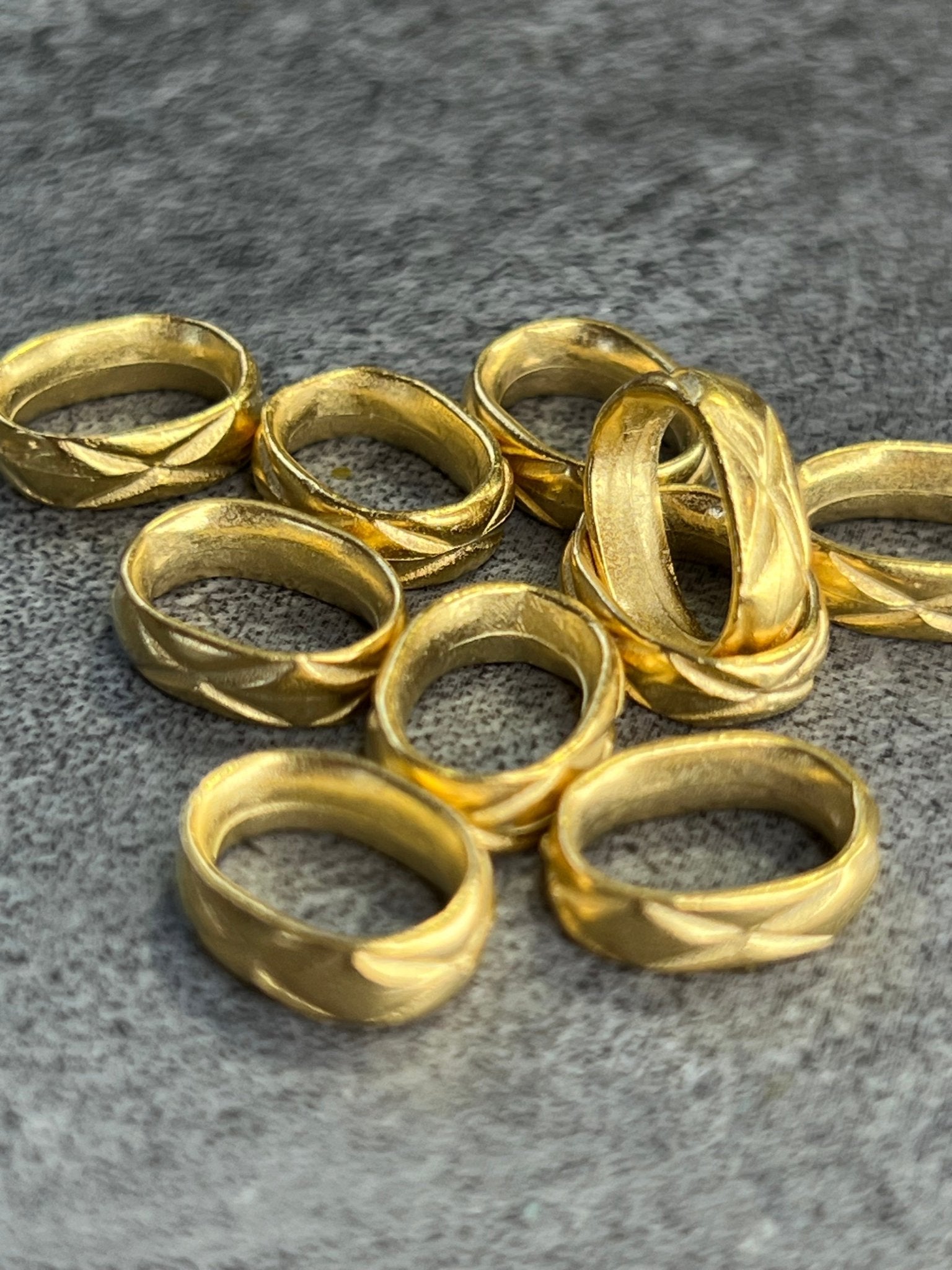 Ring 'CLOSED' Pack - 10pcs - Vintaj Live Shop