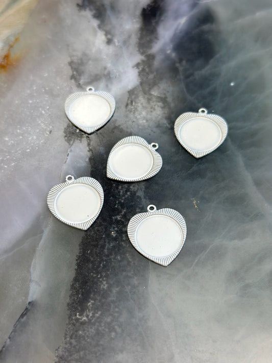 5 pcs Heartburst Bezel - BULK UP - Vintaj Design - 12/23/24