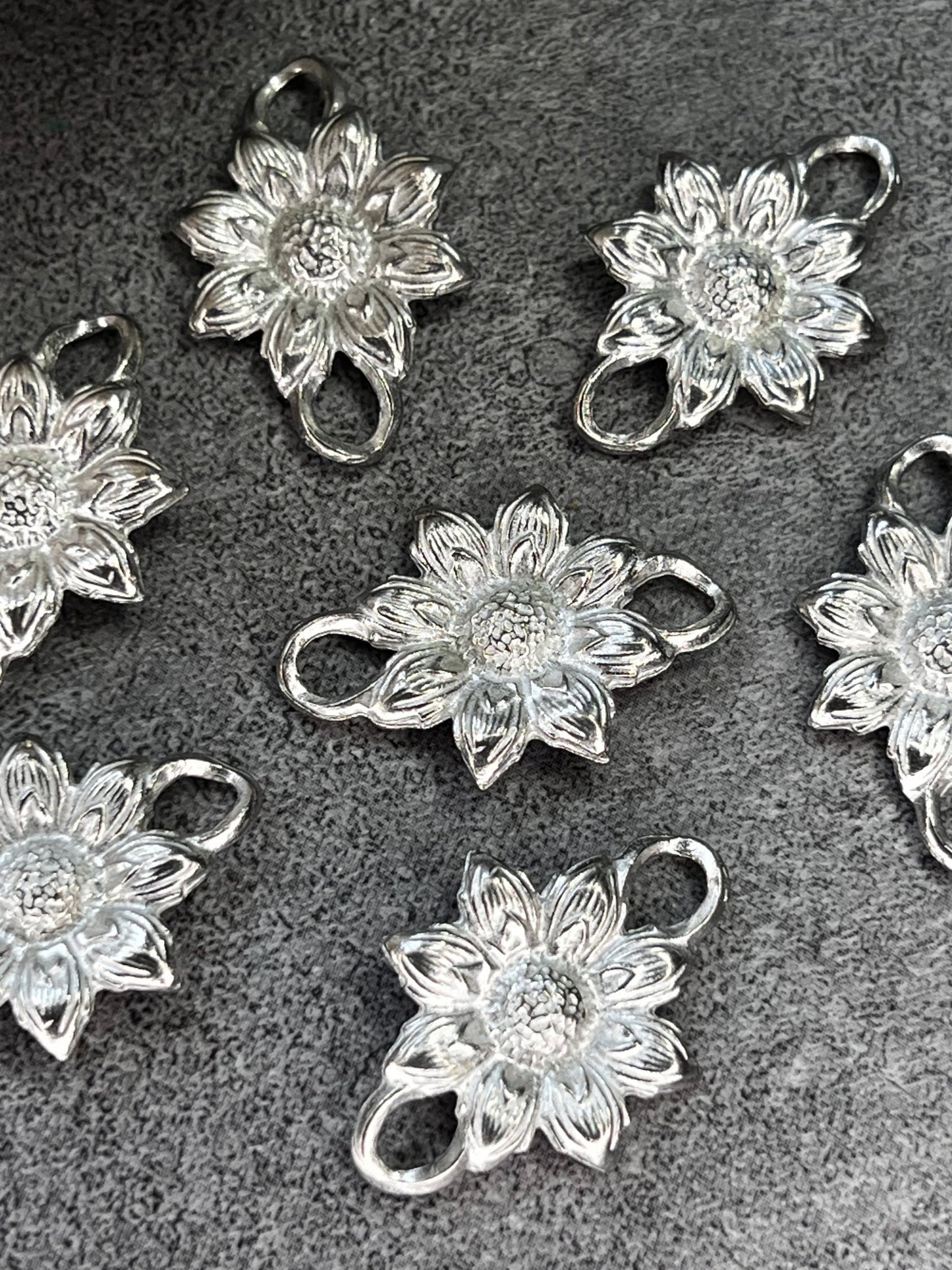 Flower Pack - 10pcs - Vintaj Live Shop