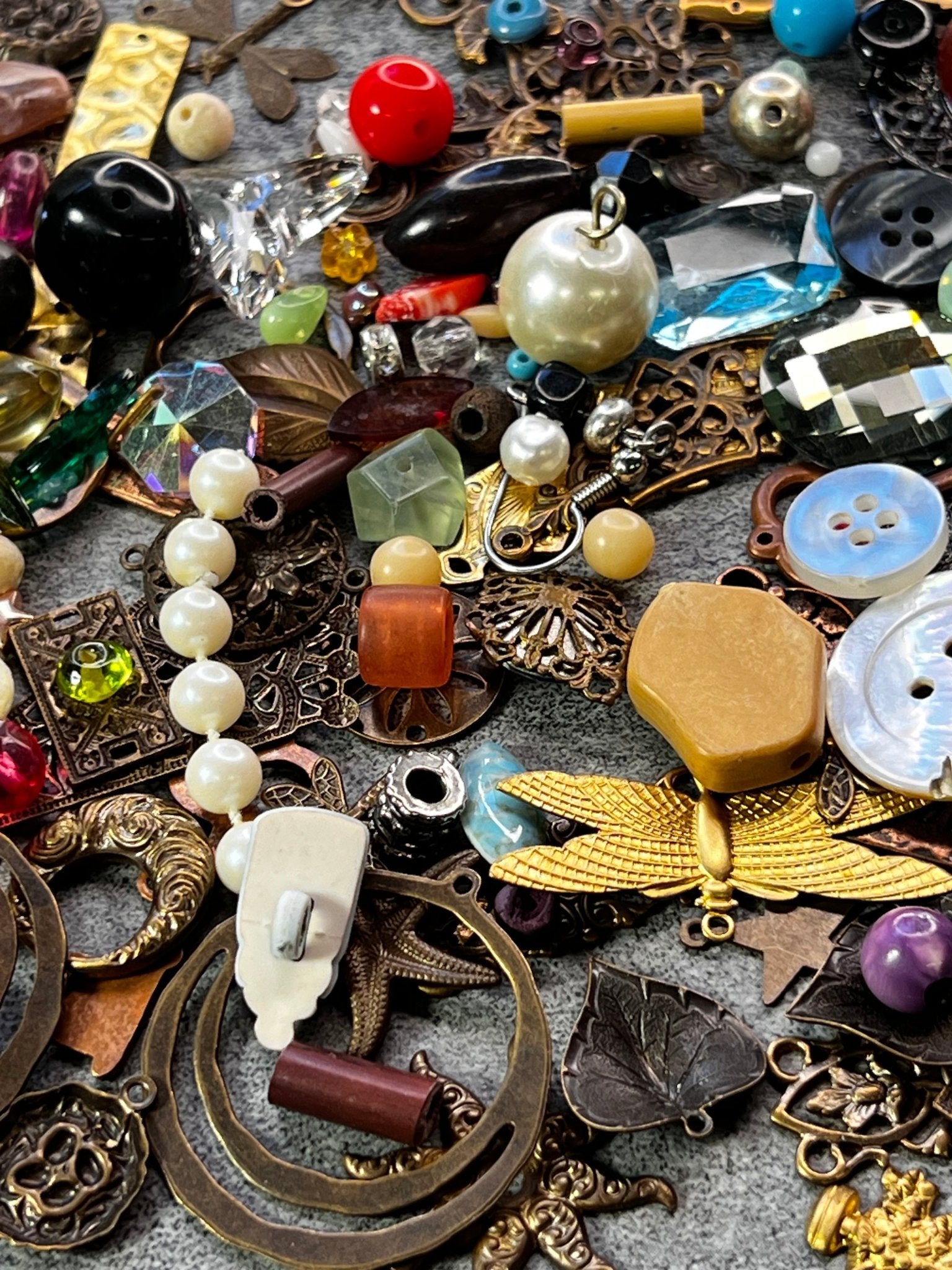 3 BIG LOOT SPECIAL - 74pcs + Beads - Vintaj Live Shop