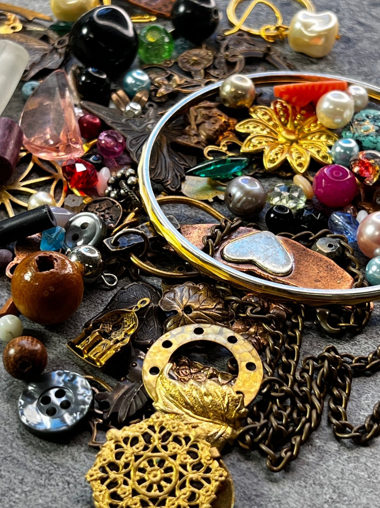 4 BIG LOOT SPECIAL - 74pcs + Beads - Vintaj Live Shop