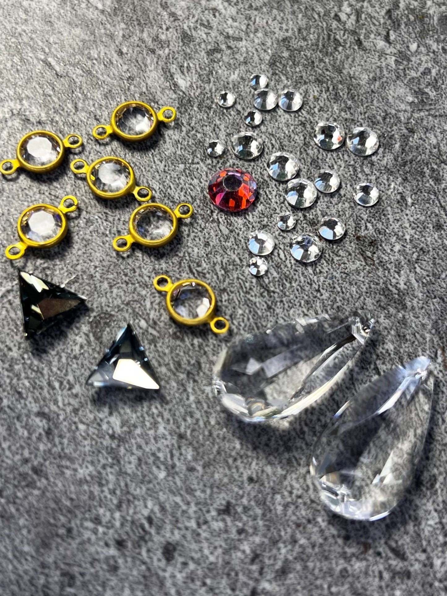 Crystal Pack - 29pcs - Vintaj Live Shop